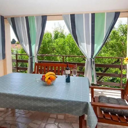 Appartement Mit Privater Terrasse By Interhome Medulin